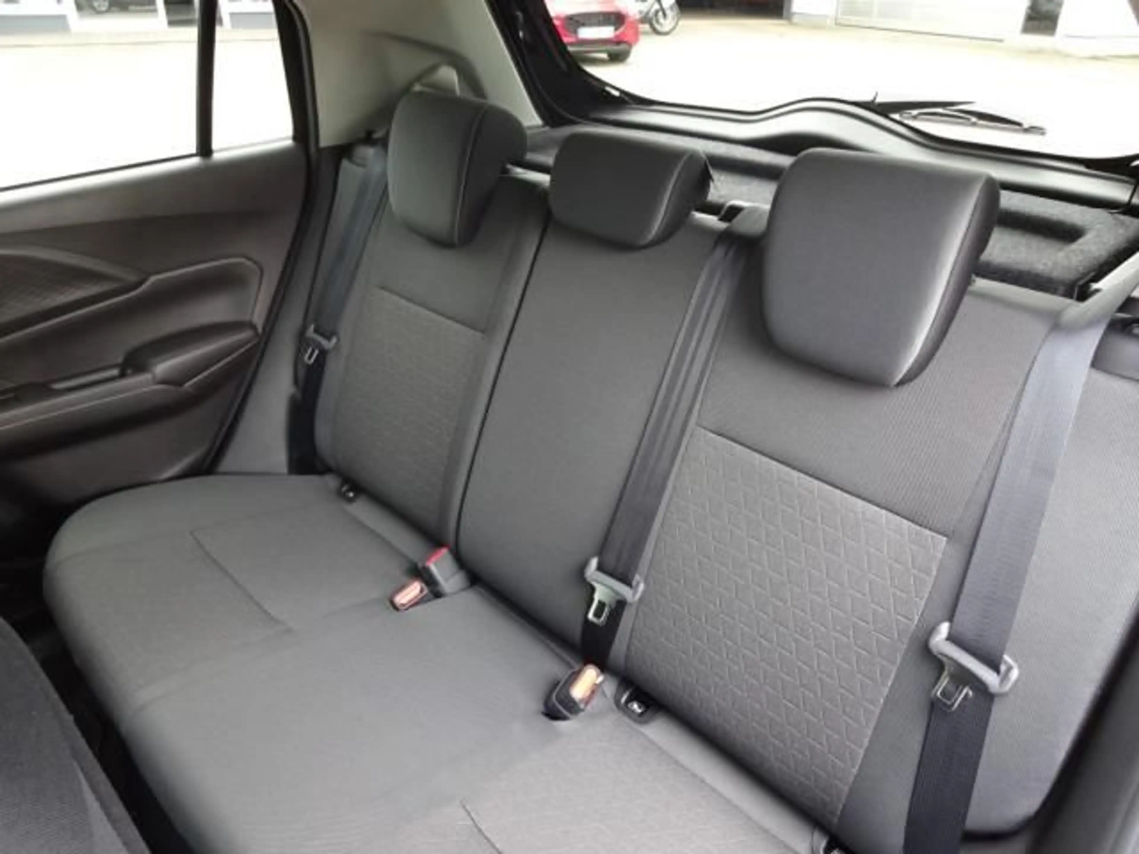 Suzuki Swift SWIFT 1.2 DUALJET COMFORT NAVI SITZHEI. DAB+ EPH — photo 14