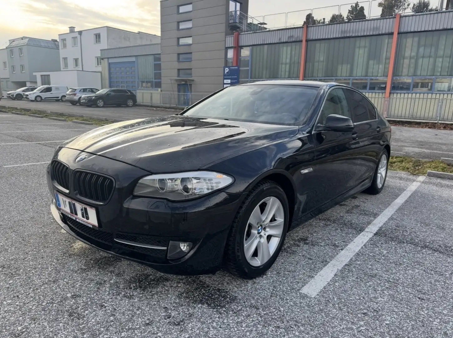 BMW 525 525d F10 xDrive Österreich-Paket - 1