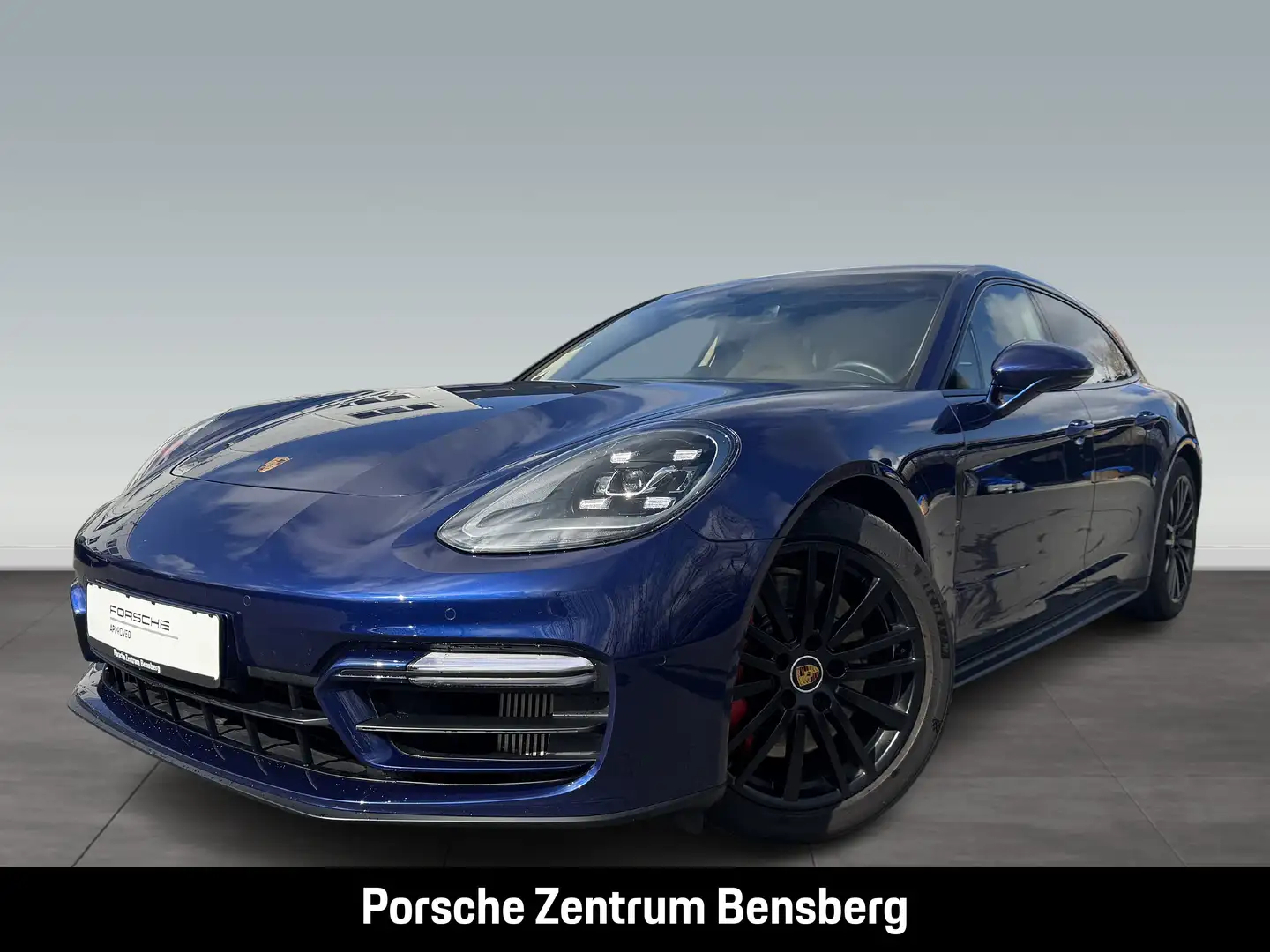 Porsche Panamera GTS Sport Turismo Blau - 1