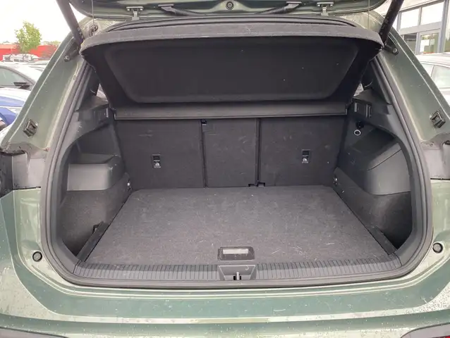 Volkswagen Tiguan view 10