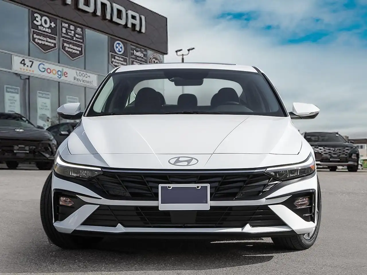 Hyundai ELANTRA снимка Hyundai ELANTRA