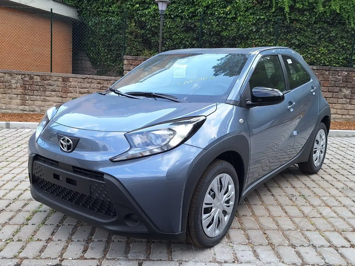 Toyota Aygo Aygo X X 1.0 Active 72cv s-cvt Blu/Azzurro - 2