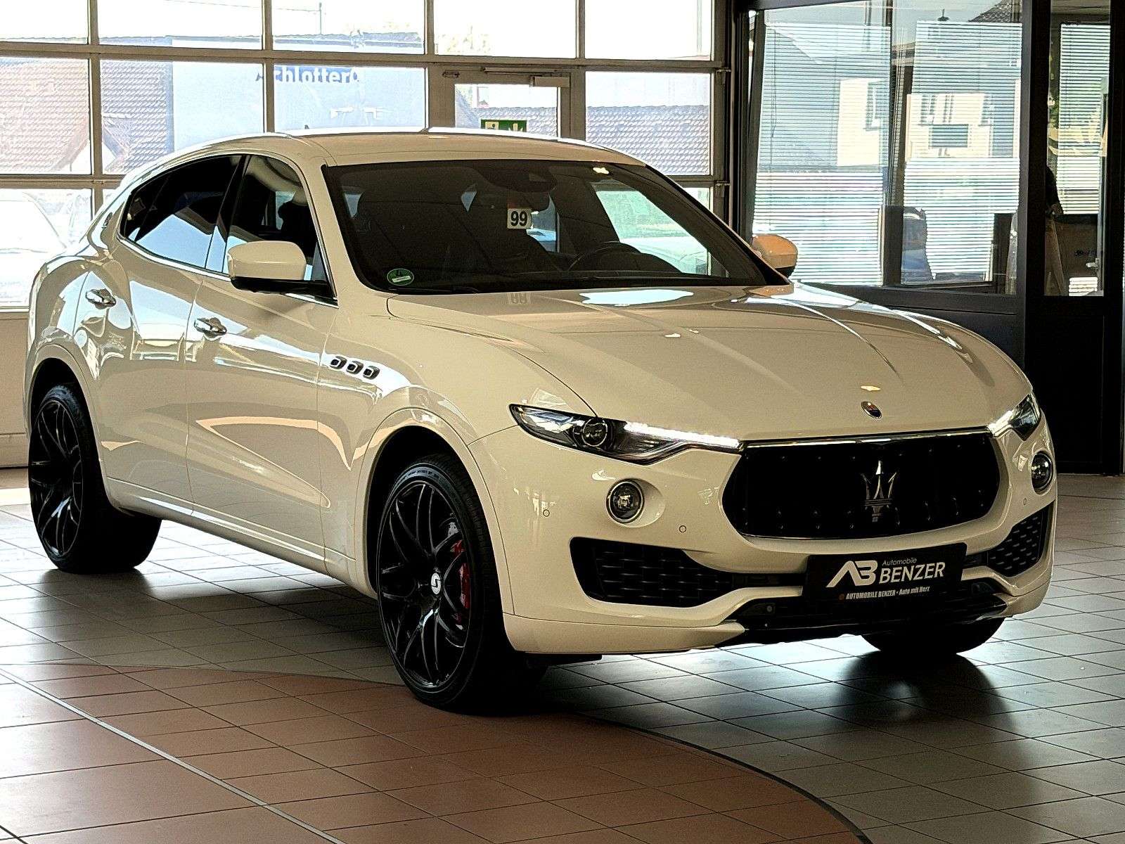 Second hand Maserati Levante 3.0