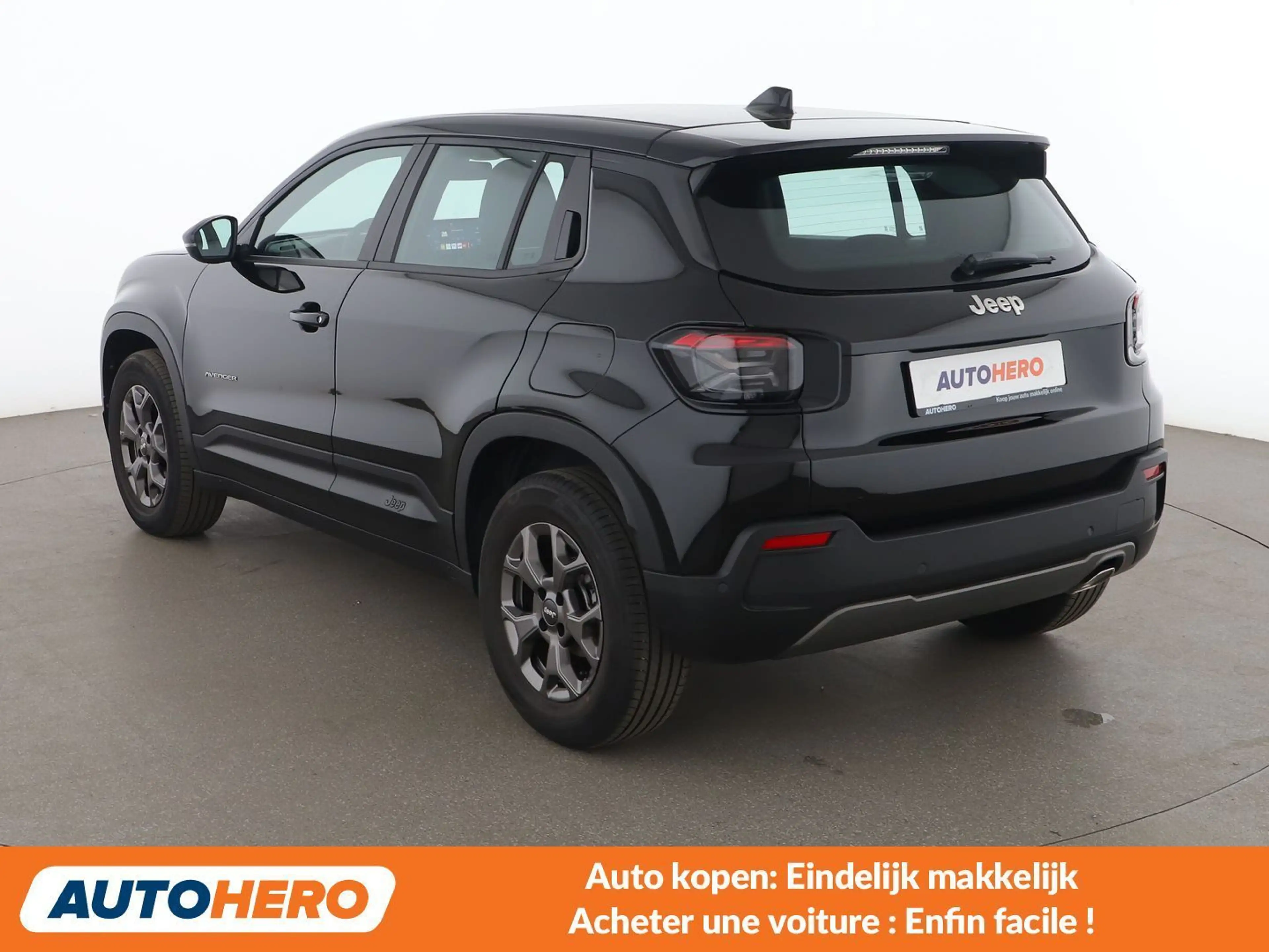 Jeep Avenger 1.2 T-GDI Longitude — photo 4