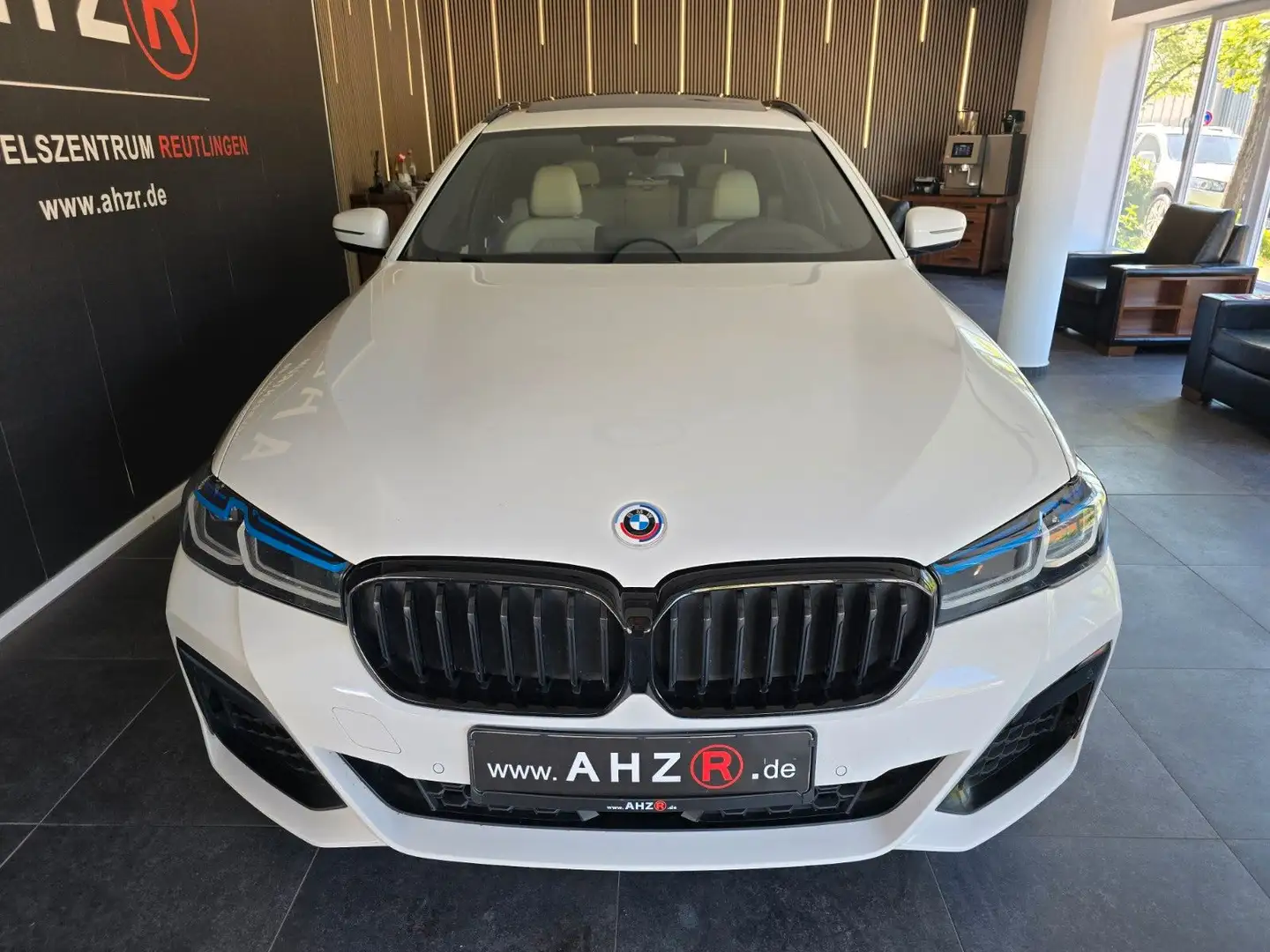 BMW 530 5 Touring 530 d M Sport*1.HAND*PANO*KAM*50 JAHR Bianco - 2
