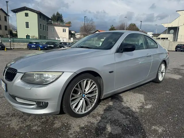 BMW 325 325d cat Coupé Futura