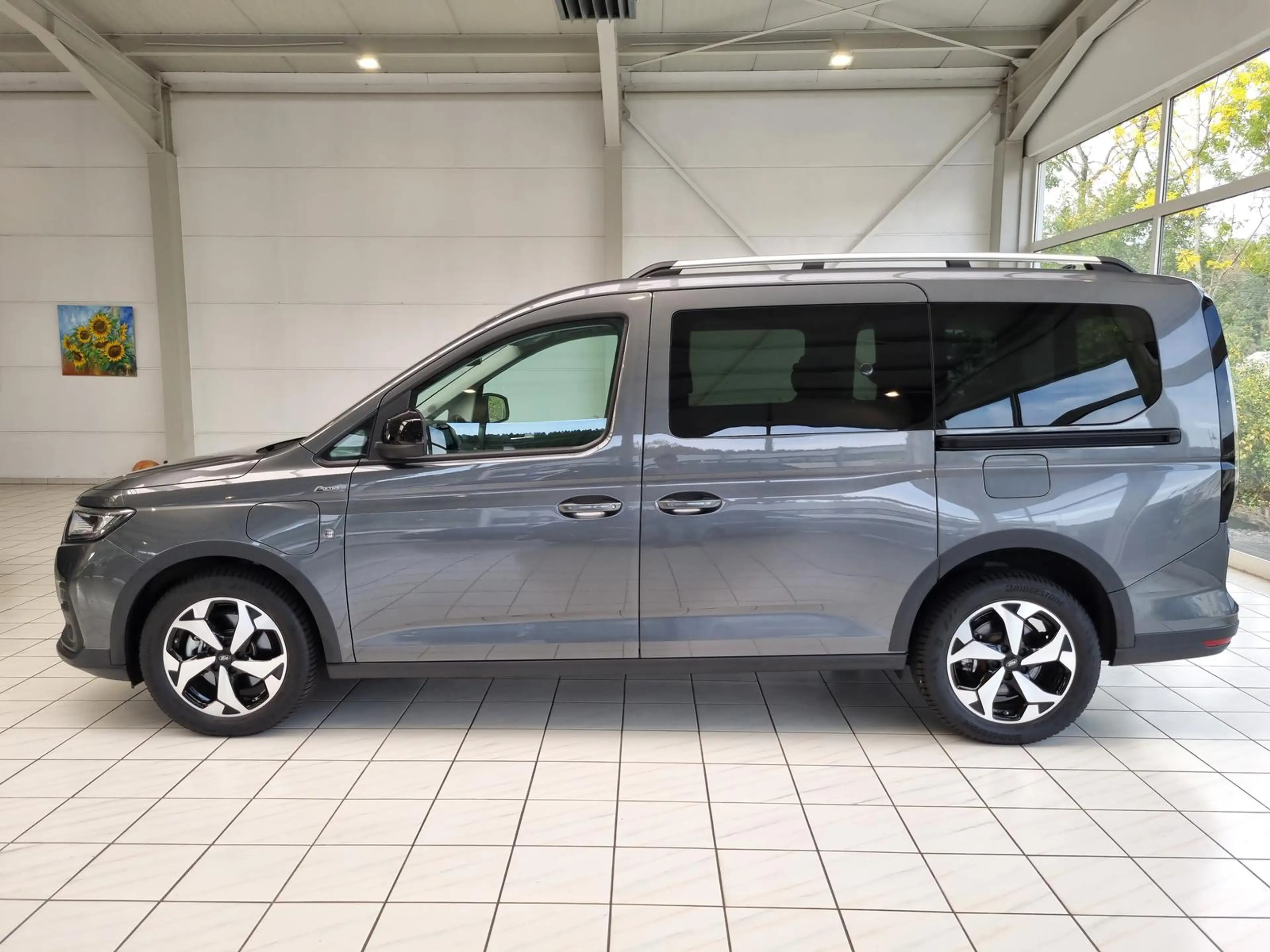 Ford Tourneo Connect L2 Active PHEV #AGR #FA 5P #7-Sitze #Pano #R.Kam # — photo 9