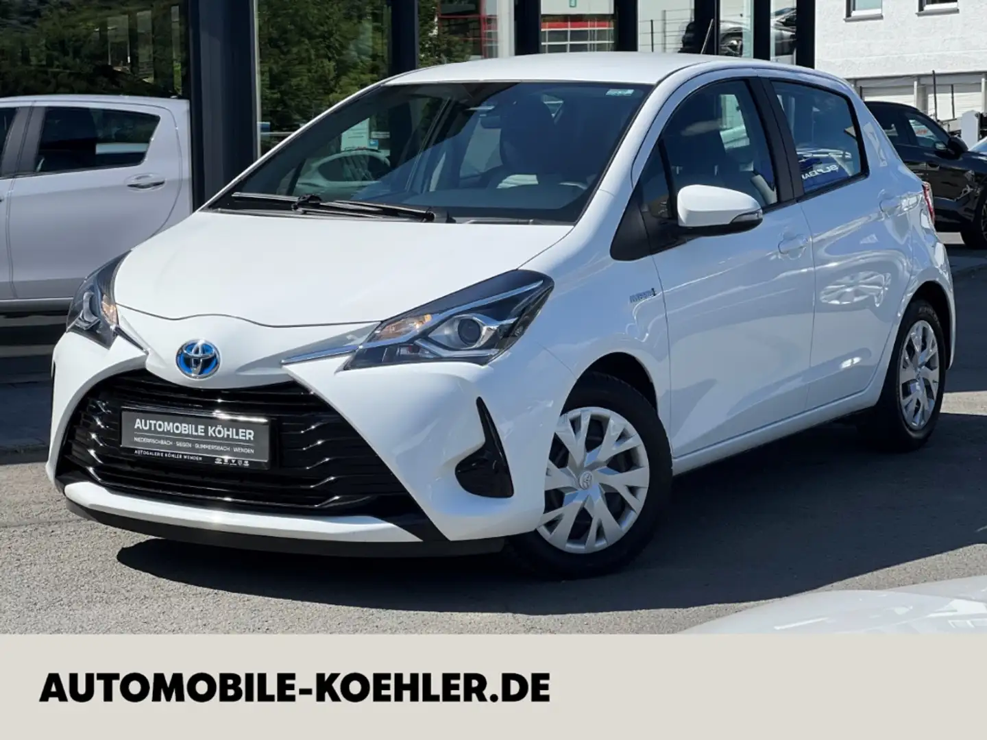Toyota Yaris Hybrid Business Edition 1.5 Dual-VVT-i Weiß - 1