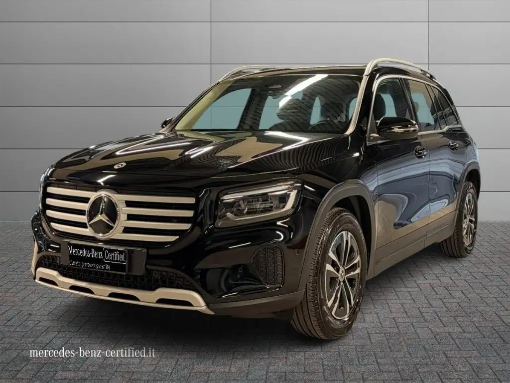 Mercedes-Benz GLB 180 2025 из Европы — купить под ключ