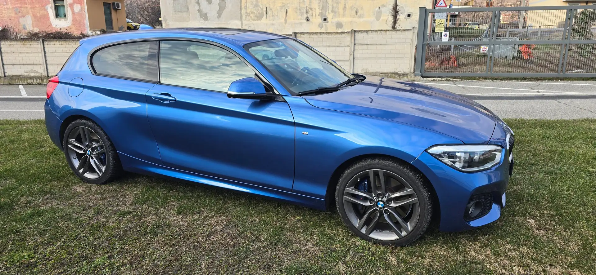 BMW 125 Serie 1 125d Msport 3p auto-TETTO-1 PROPRIETARIA Blau - 2