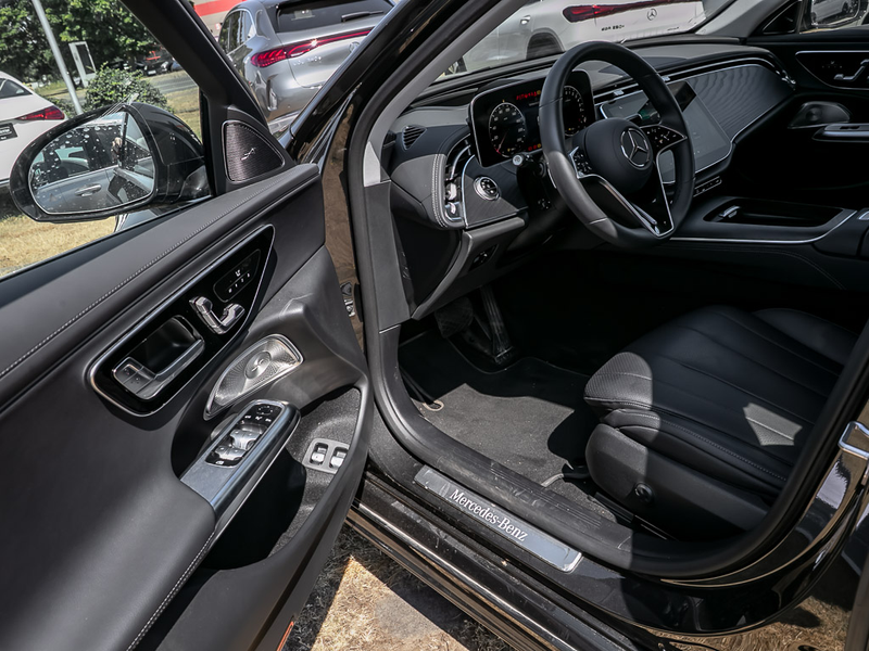 Mercedes-Benz E 300 T e EDITION Avantgarde Airmatic AHK HeadUp — photo 9