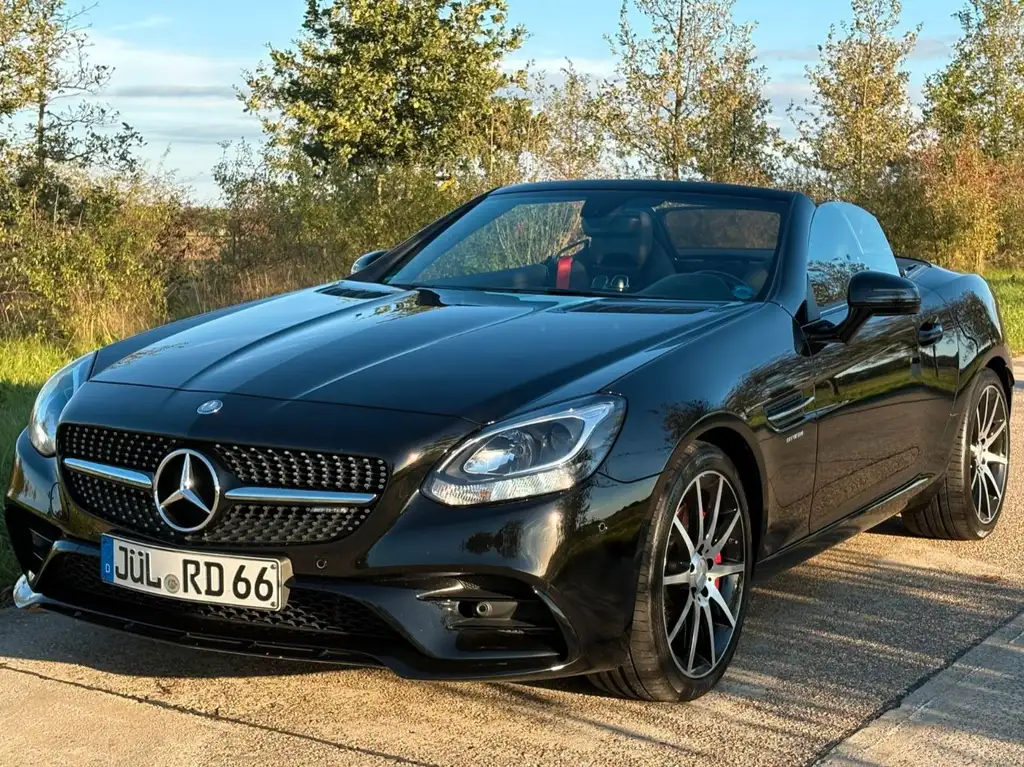 Mercedes-Benz SLC 43 AMG 2016 из Европы — купить под ключ