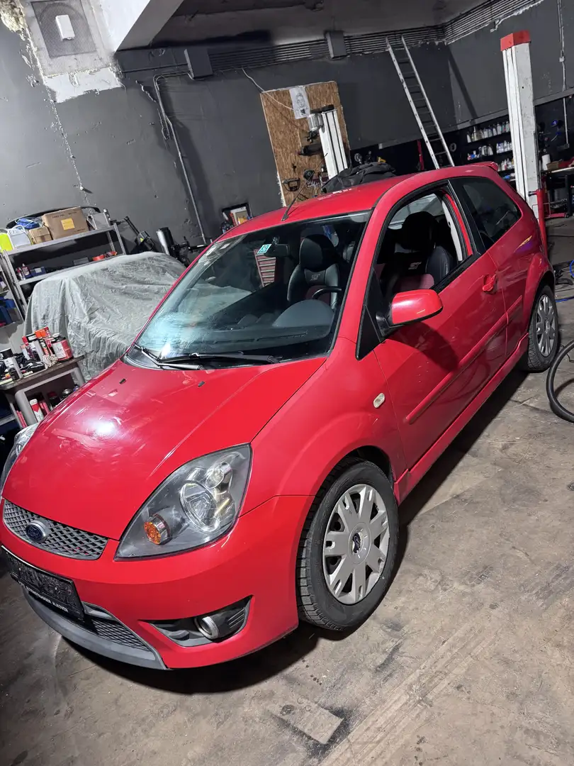 Ford Fiesta ST 2,0 pickerl neu - 1