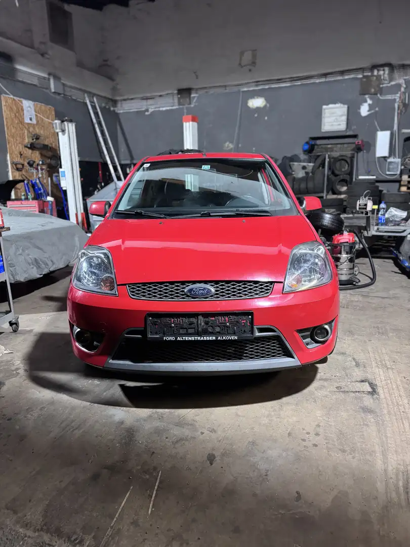 Ford Fiesta ST 2,0 pickerl neu - 2