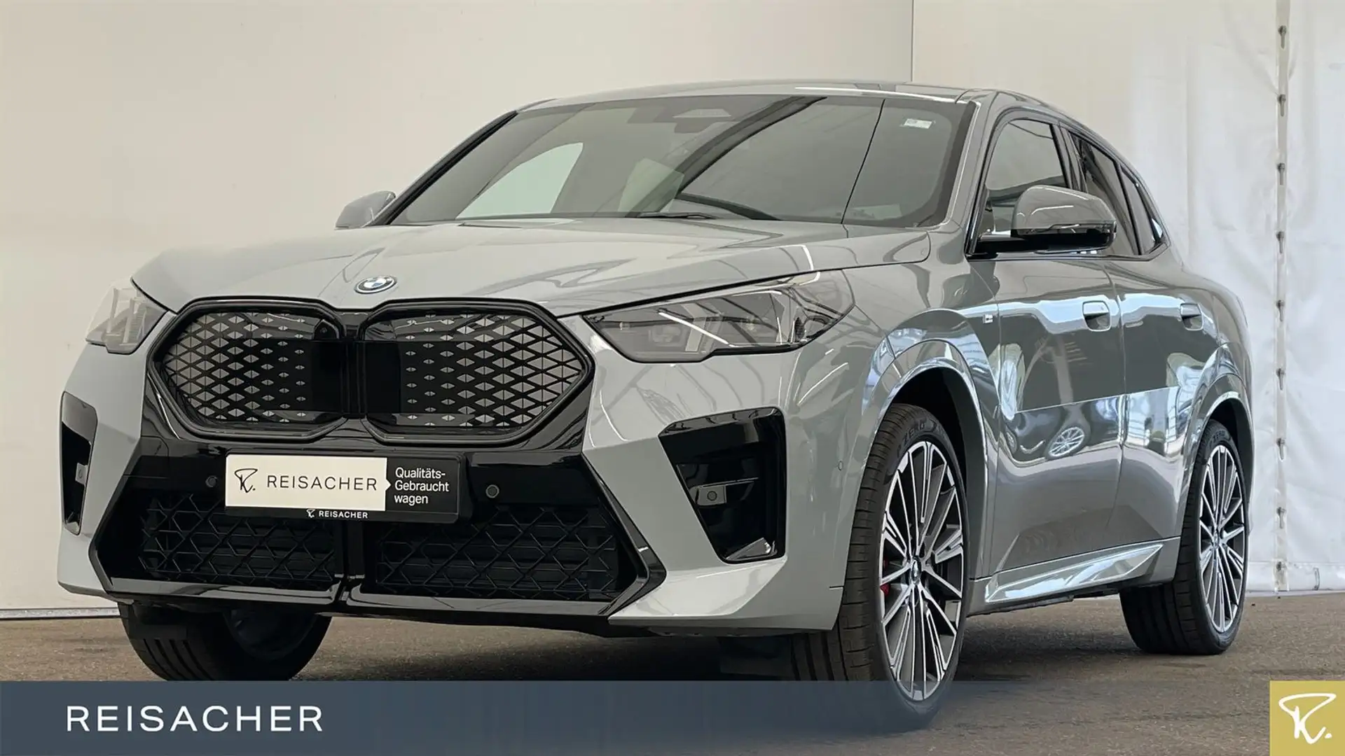 BMW X2 iX2 xDrive30 M SportPRO AHK ACC 360 HuD H&K 20" Grau - 1