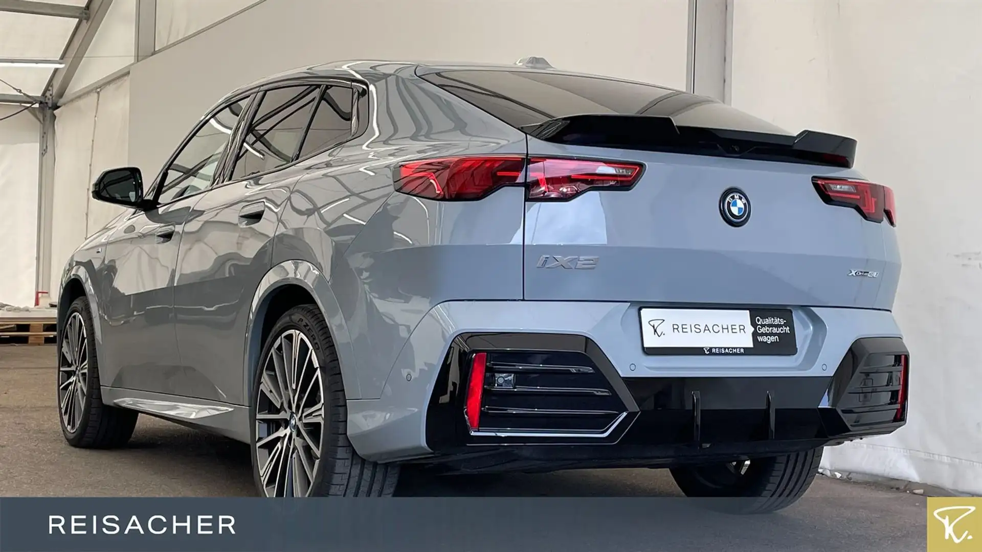BMW X2 iX2 xDrive30 M SportPRO AHK ACC 360 HuD H&K 20" Grau - 2