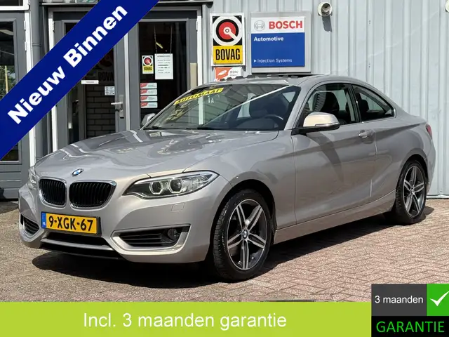 BMW 220 2-serie Coupé 220i Executive. | AUTOMAAT | PANO |