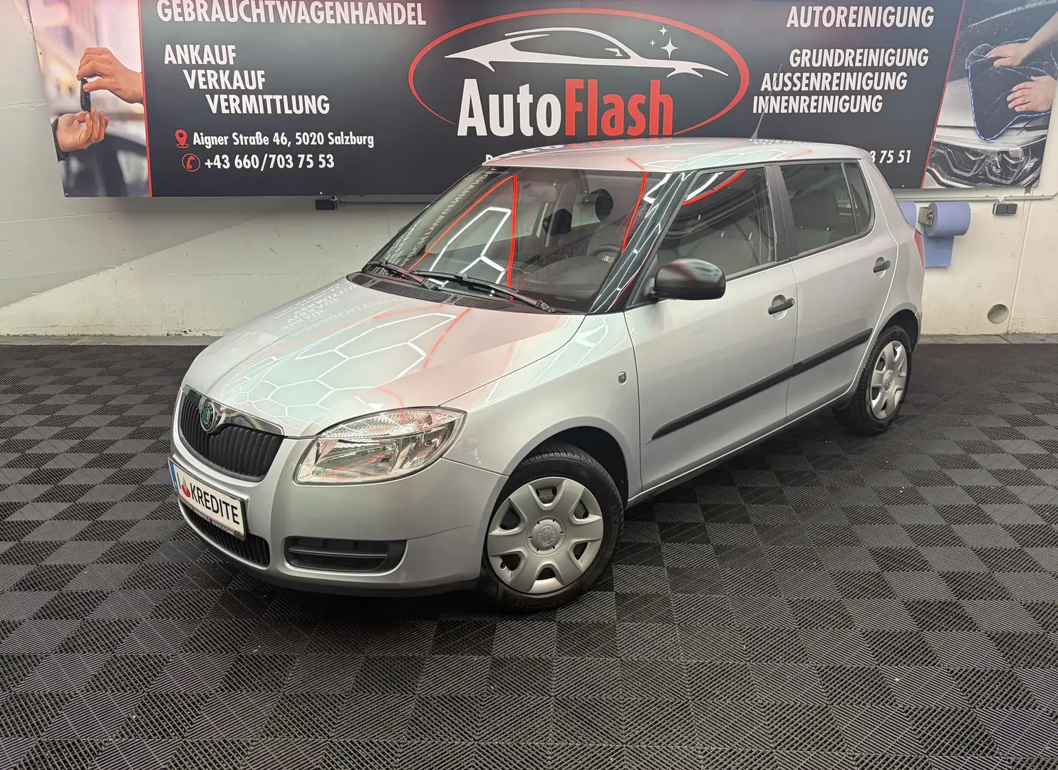 Skoda Fabia Classic Grau - 1