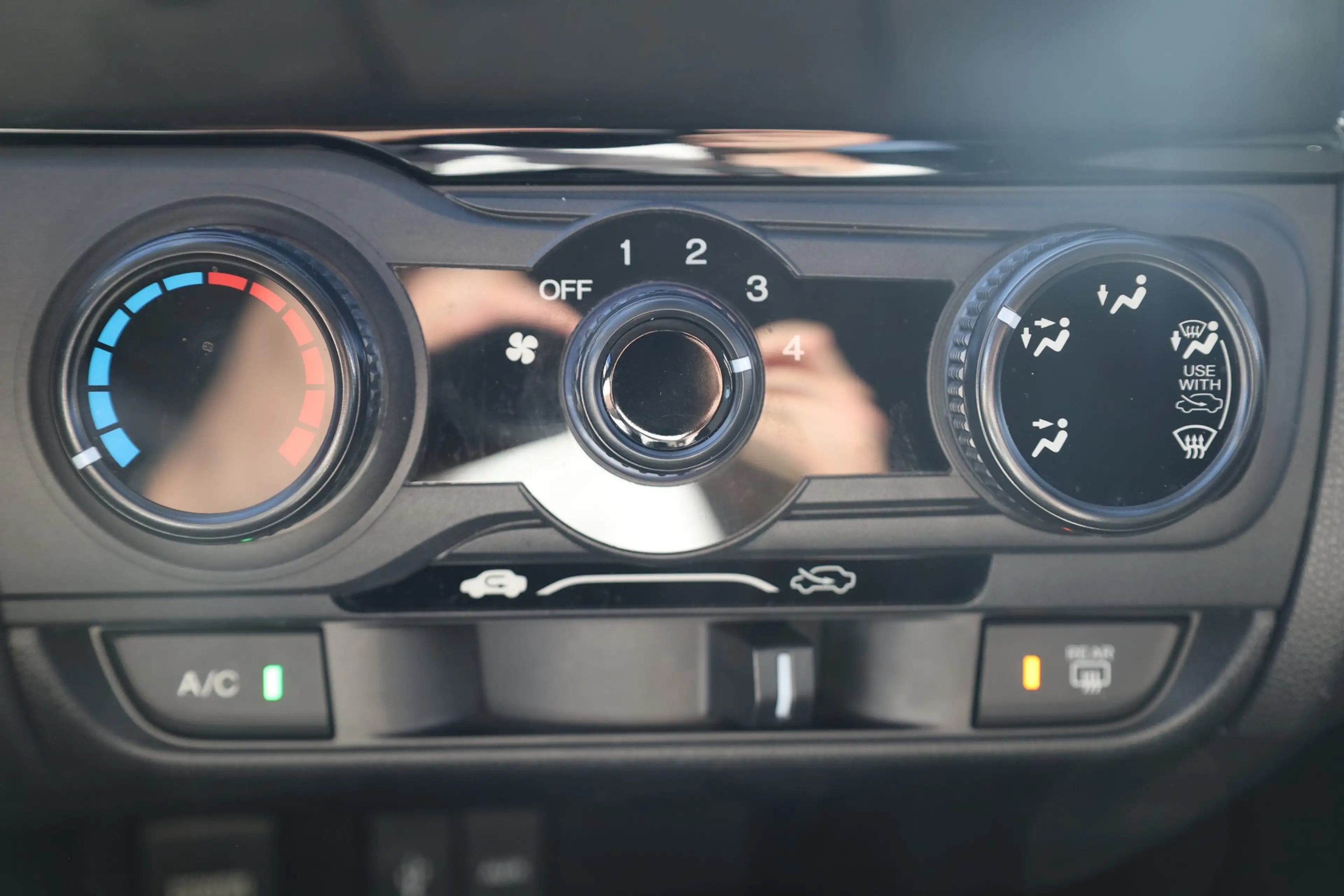 Honda Jazz 1.3 Trend Tempomat Sitzheizung AHK USB AUX — photo 21