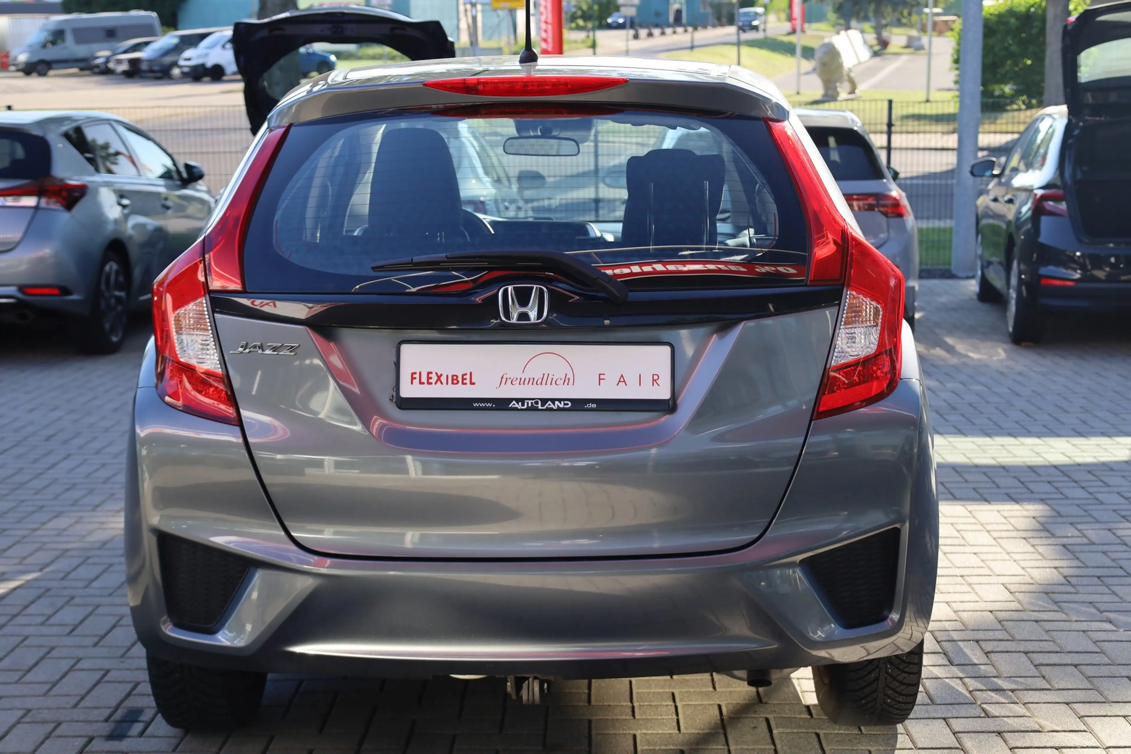 Honda Jazz 1.3 Trend Tempomat Sitzheizung AHK USB AUX — photo 5