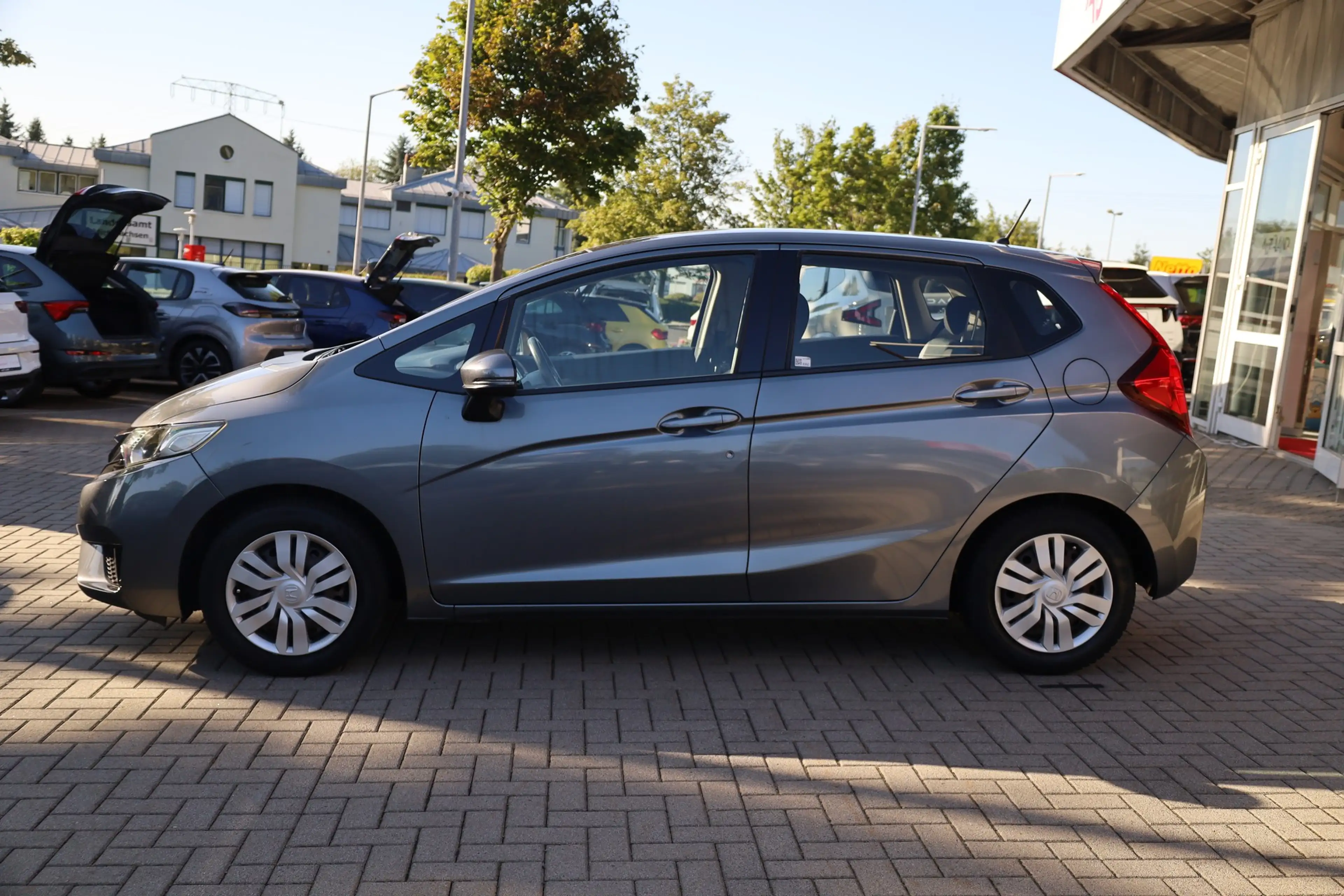 Honda Jazz 1.3 Trend Tempomat Sitzheizung AHK USB AUX — photo 3