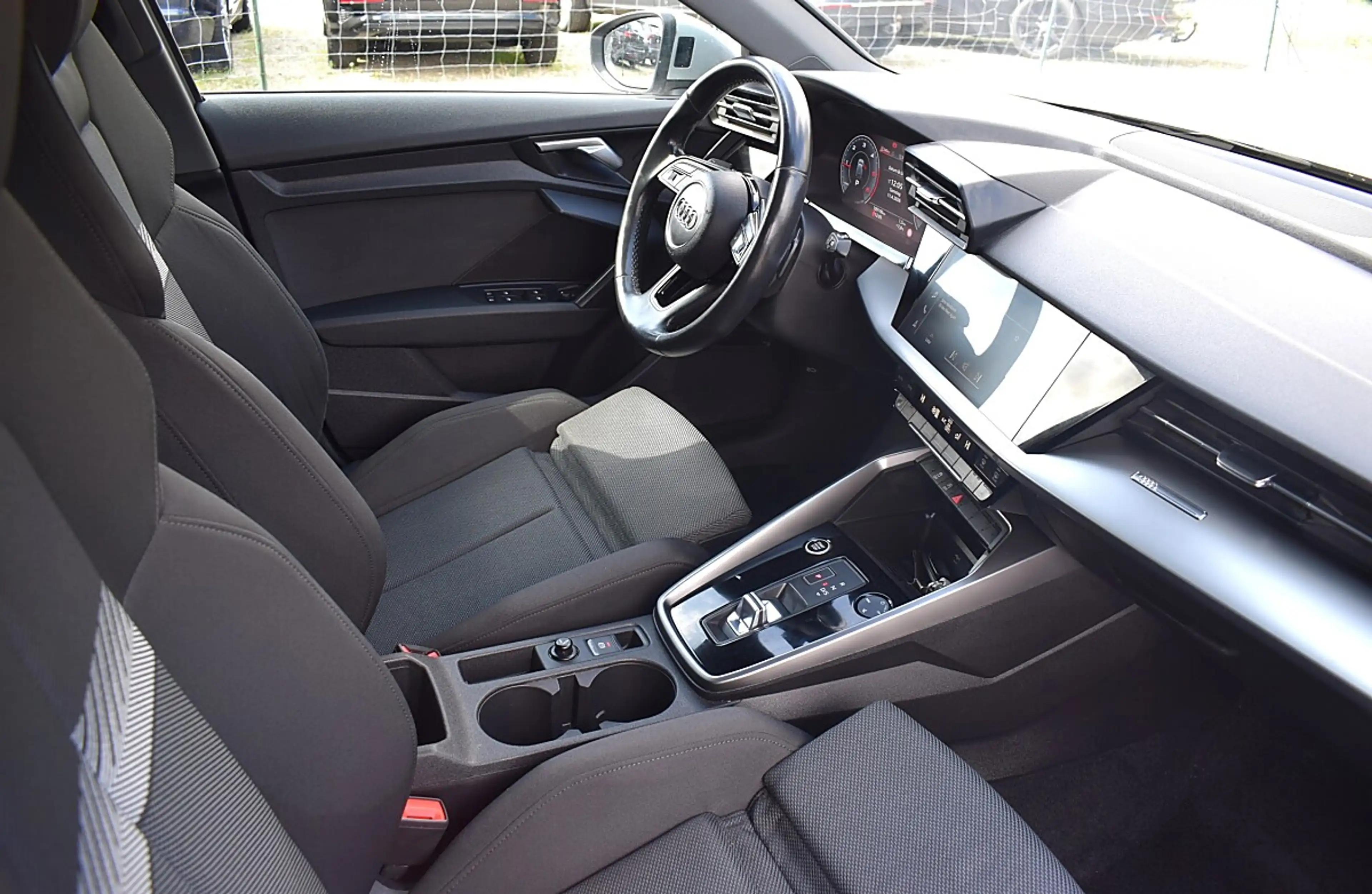 Audi A3 SB 35 TDI advanced S-tronic — photo 12