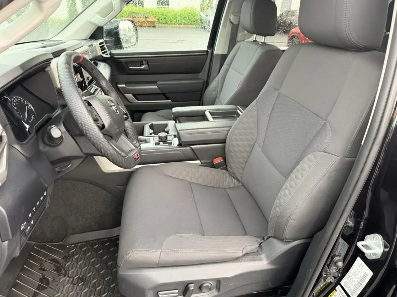 Toyota Tundra снимка Toyota Tundra