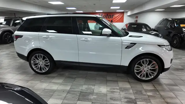 Land Rover Range Rover Sport view 7