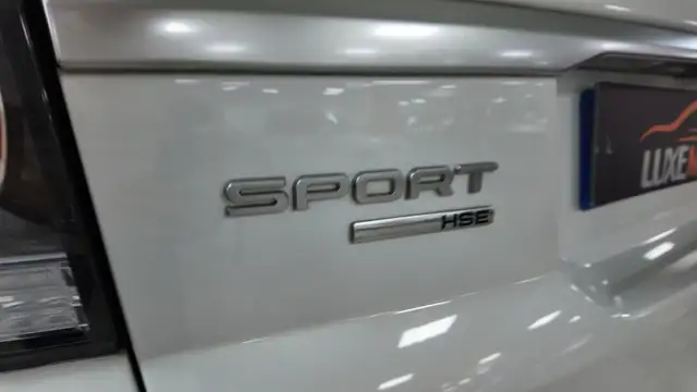 Land Rover Range Rover Sport view 14
