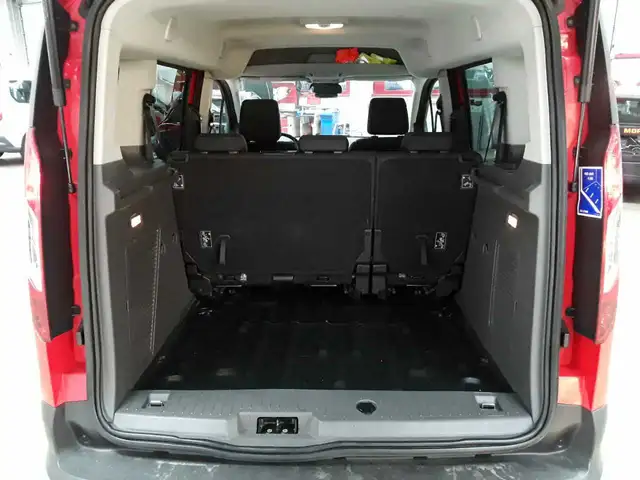 Ford Transit view 15