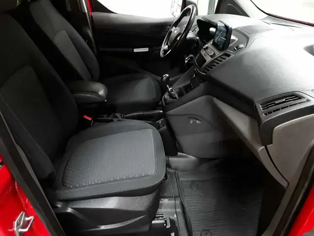 Ford Transit view 8