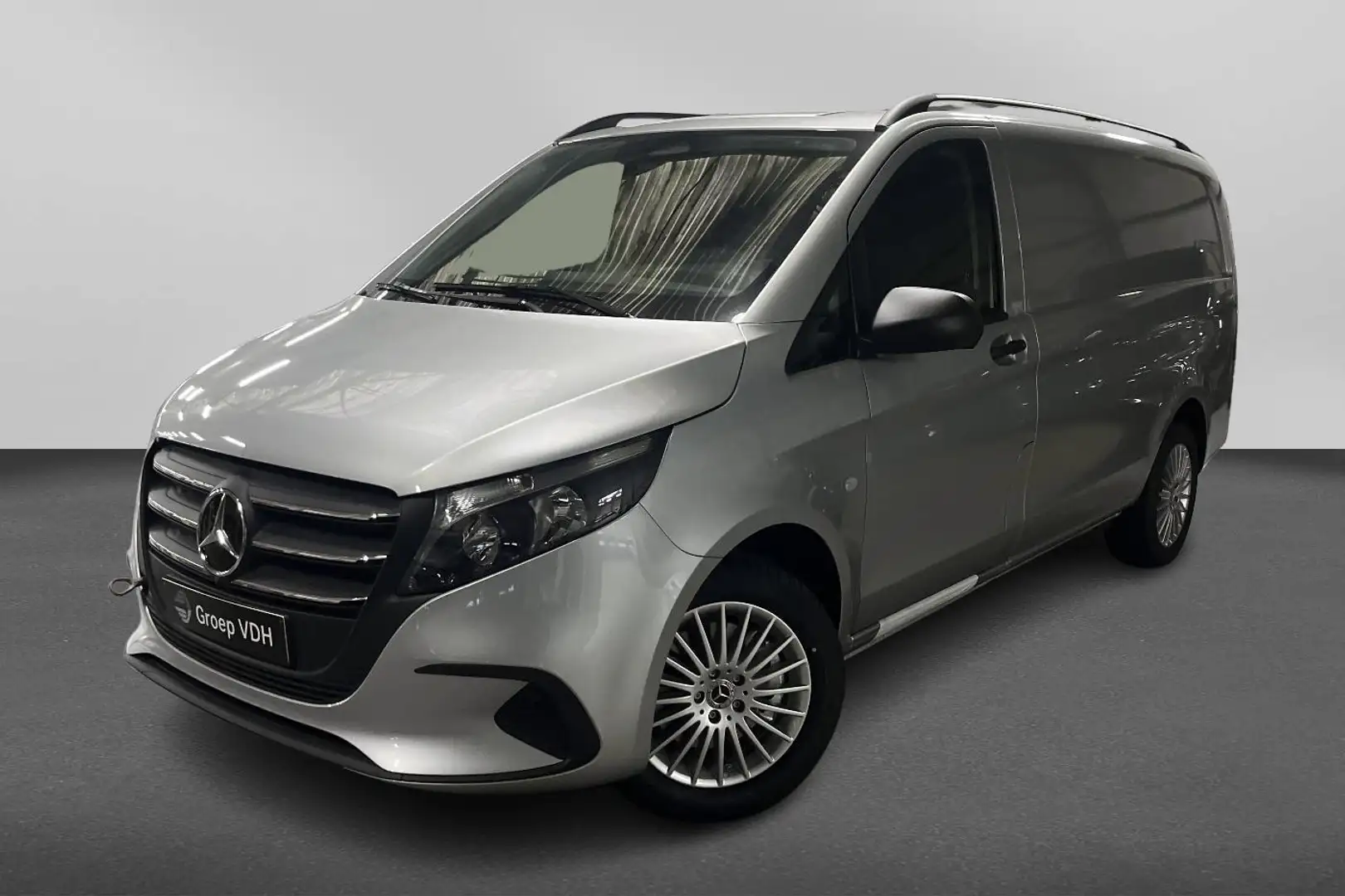 Mercedes-Benz Vito Vans 116 CDI Bestelwagen PRO L2 Stříbrná - 1