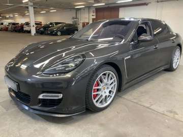 Panamera Turbo S V8 4.8 550