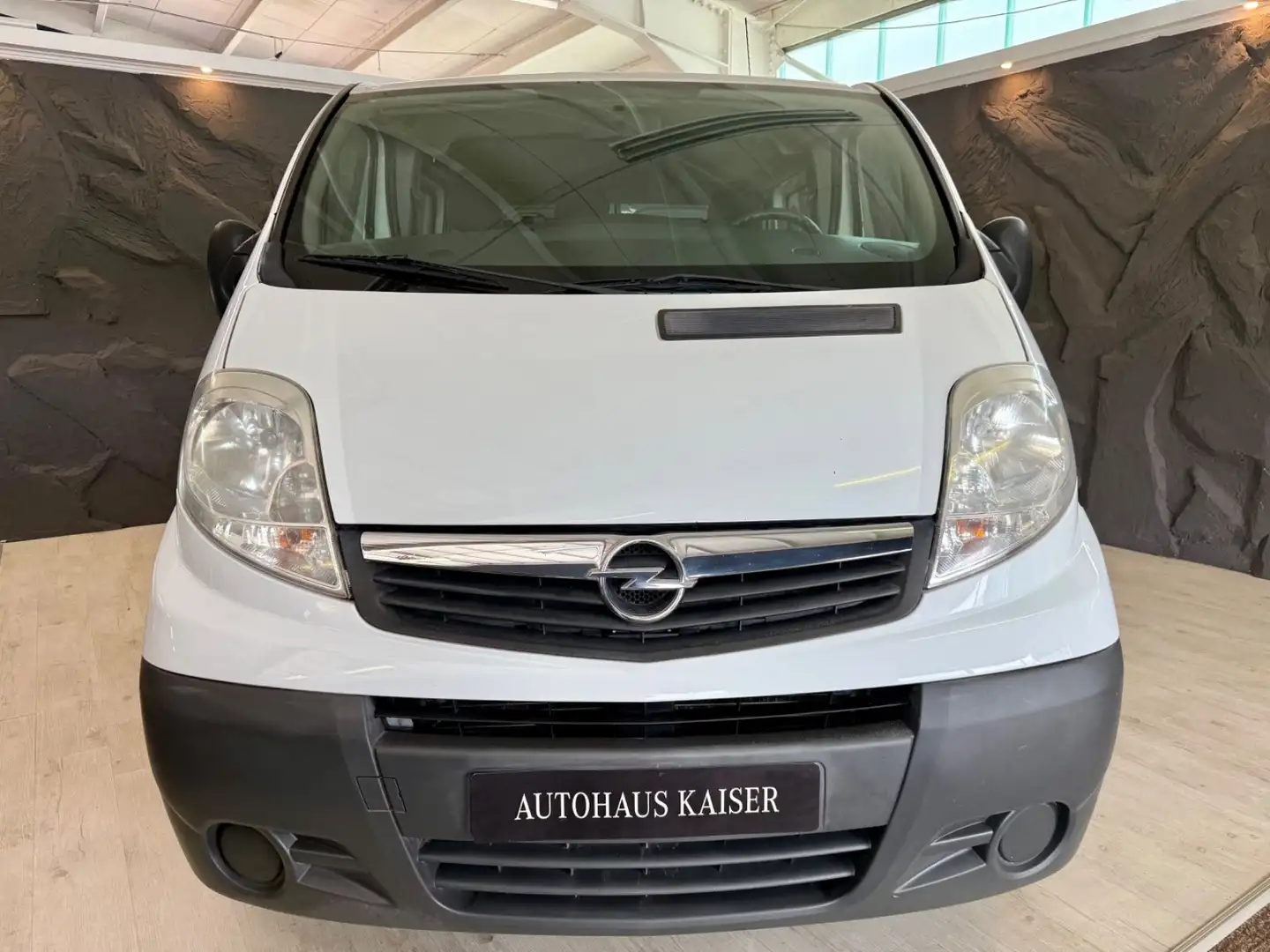 Opel Vivaro 2.0 CDTI/9-SITZER/1-HAND/TÜV  L1H1 2,7t Blanc - 2