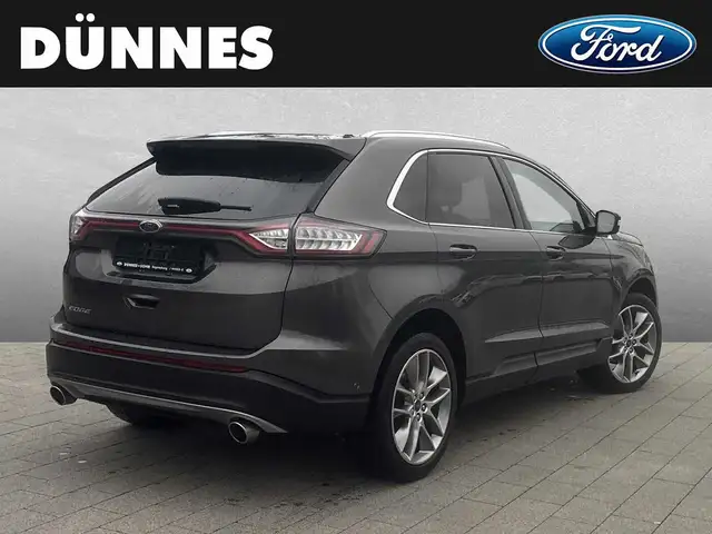 Ford Edge view 2