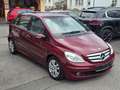 Mercedes-Benz B 200 *GEPFLEGT*TEILLEDER Rot - thumbnail 4