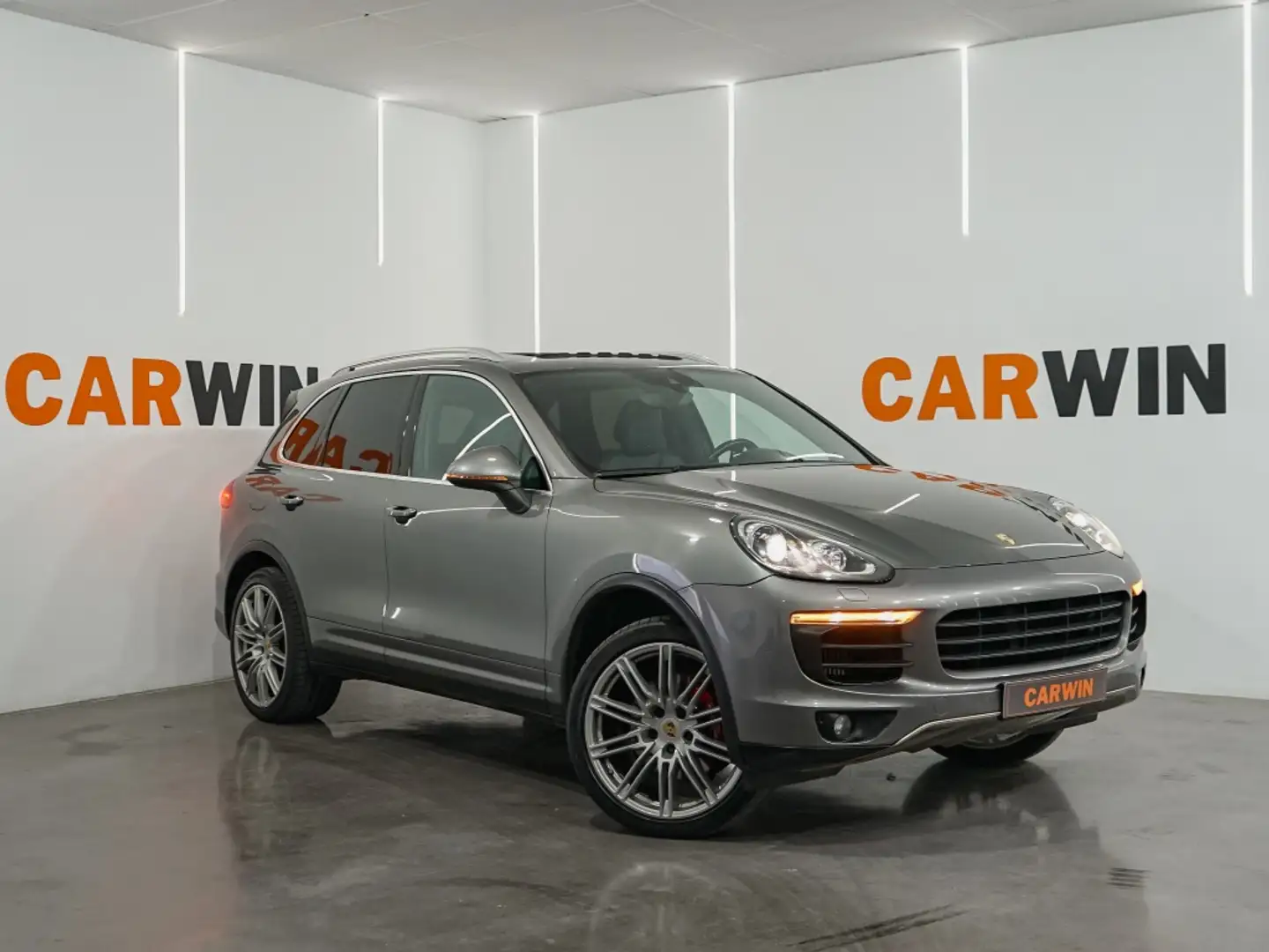 Porsche Cayenne S Diesel Aut. Grau - 1