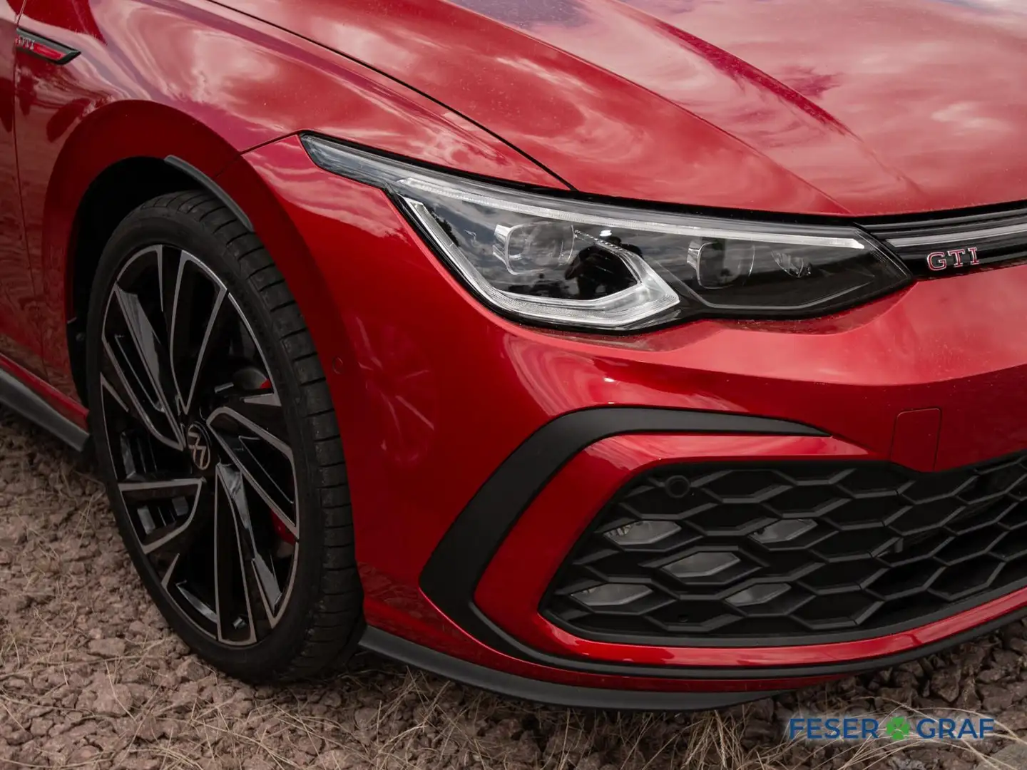 Volkswagen Golf VIII 2.0 GTI DSG/Matrix/ACC/BlackStyle/HarmanKardo Rot - 2