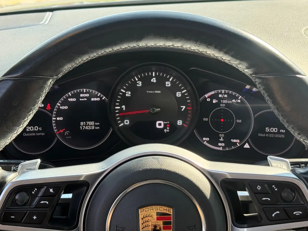 Porsche Cayenne снимка Porsche Cayenne