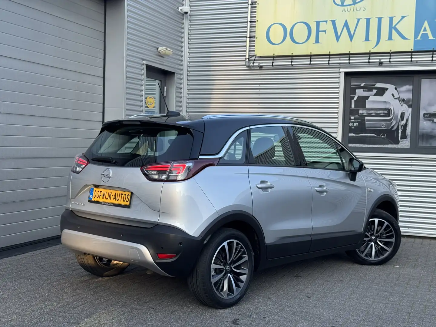 Opel Crossland X 1.2 Turbo Innovation Automaat Clima Navi Camera Le Gris - 2