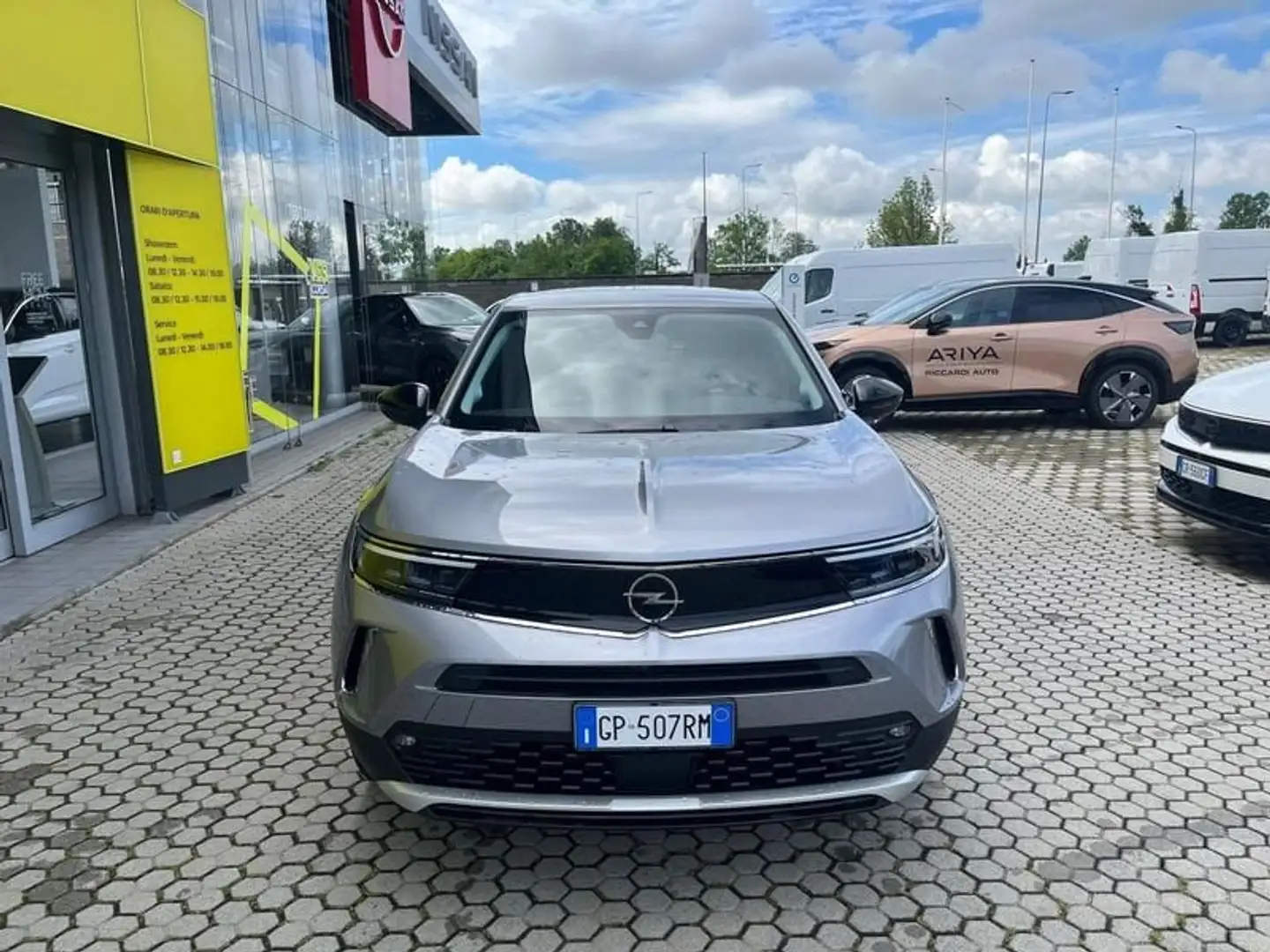 Opel Mokka-E Elegance Szary - 2