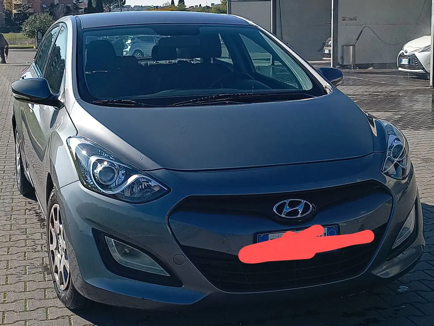 Hyundai i30 Grigio - 1
