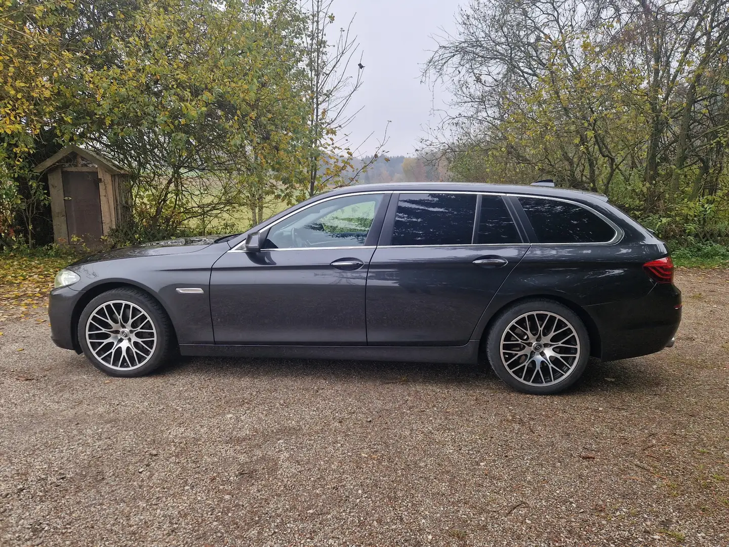 BMW 530 530 d Grau - 2