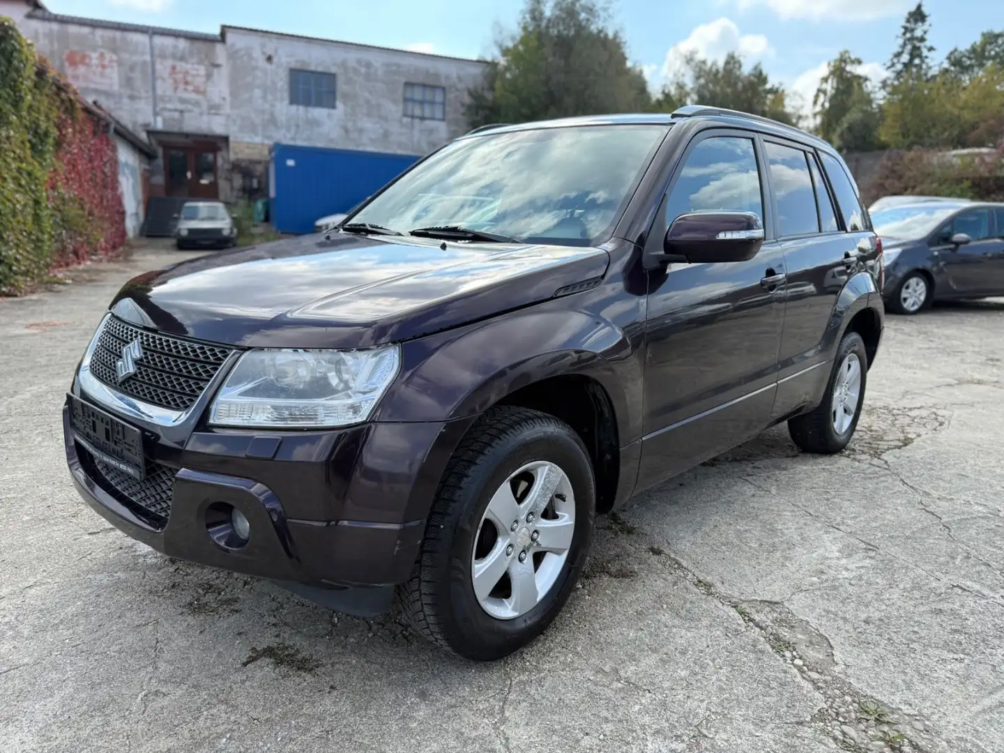 Suzuki Grand Vitara 2.4 VVT Comfort*KLIMA*TÜV04/26* Mauve - 1