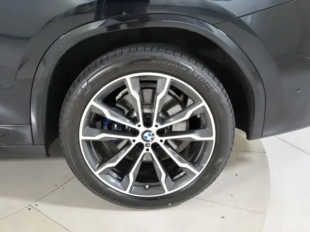 BMW X3 view 14