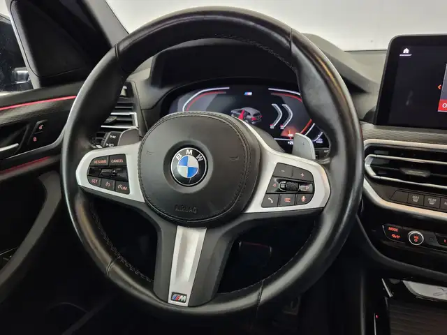 BMW X3 view 9