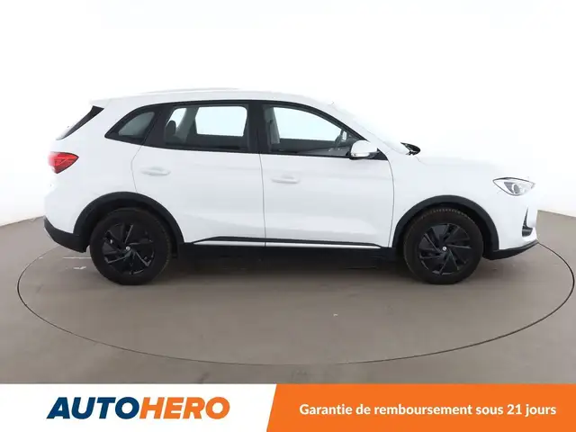 MG ZS view 7