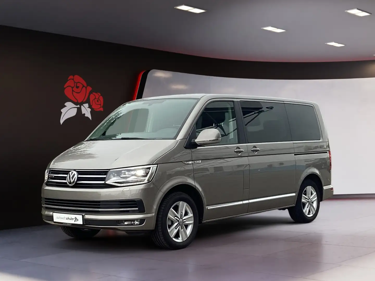 Volkswagen T6 Multivan 2,0 TDI DSG 4motion 70 Jahre Bulli Beige - 2