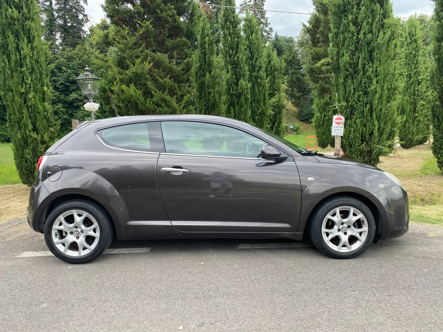 Alfa Romeo MiTo 0.9T 105 CV TwinAir Distinctive + GPL (scad 2035) Grigio - 2
