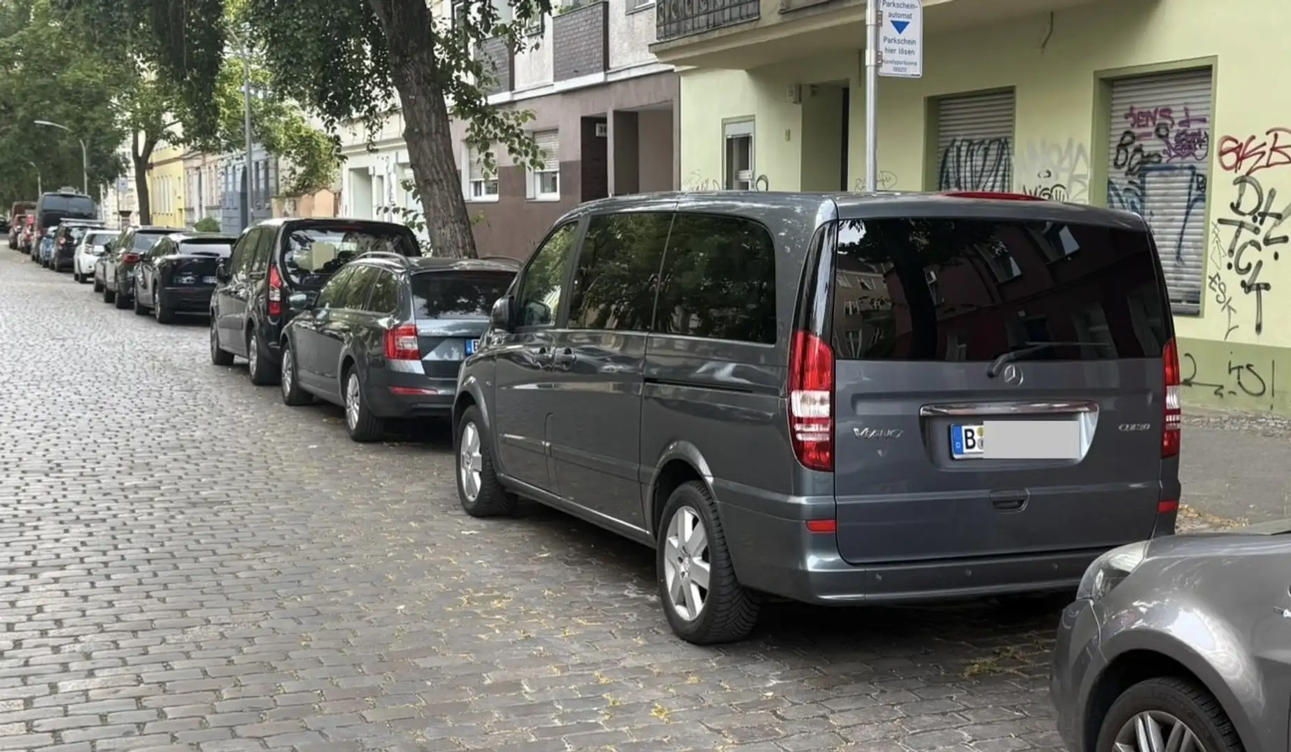 Mercedes-Benz Viano 3.0 CDI DPF lang Automatik Ambiente Grau - 1